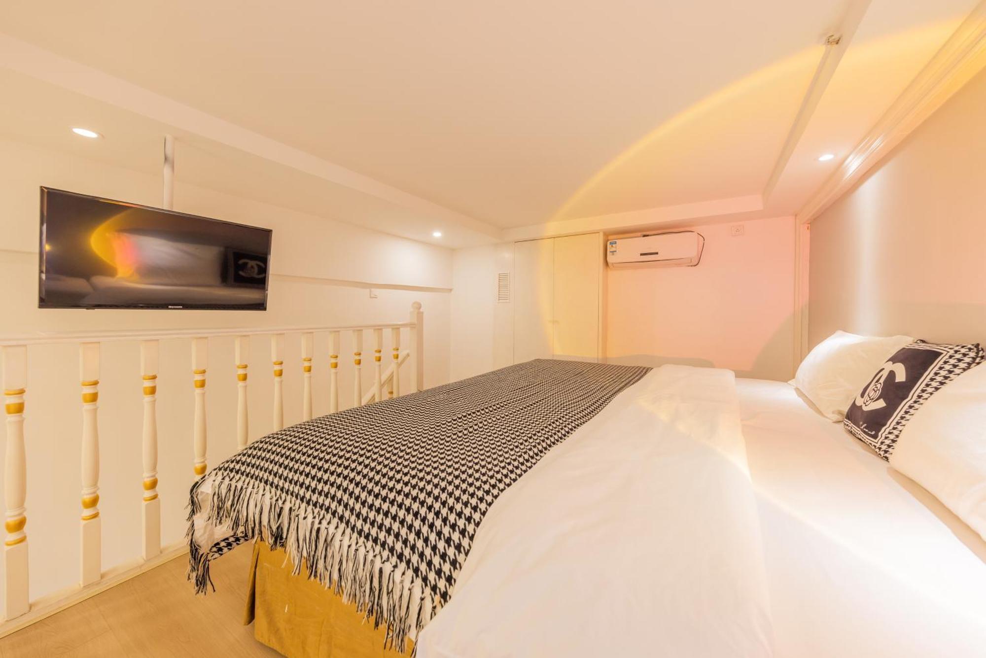 Lavendar Duplex Apartment Guangzhou Eksteriør bilde